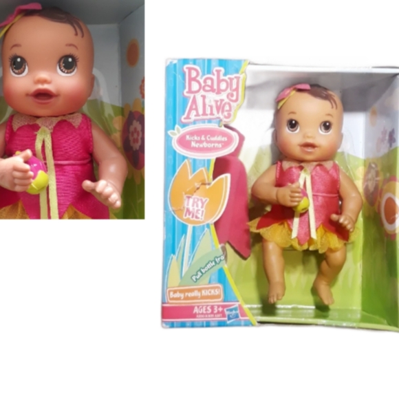 Baby Alive Kicks and Cuddles Newborn Doll - 6" Doll Bottle Does Not Retract - Picture 4 of 17